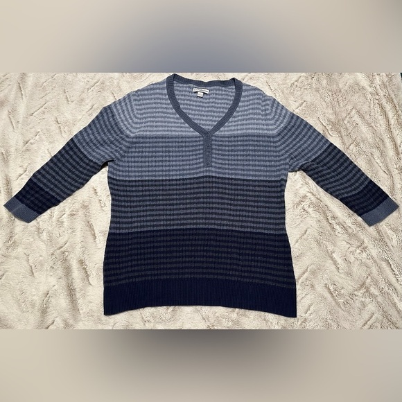 croft & barrow Sweaters - Croft & Barrow V Neck Striped Knit Sweater